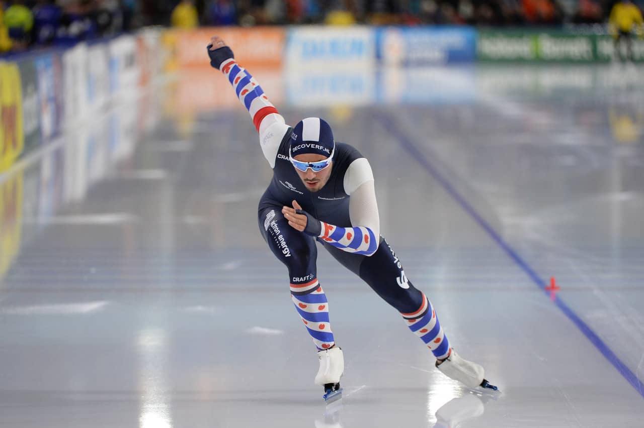 record-skating-entrants-in-silver-heist-featured