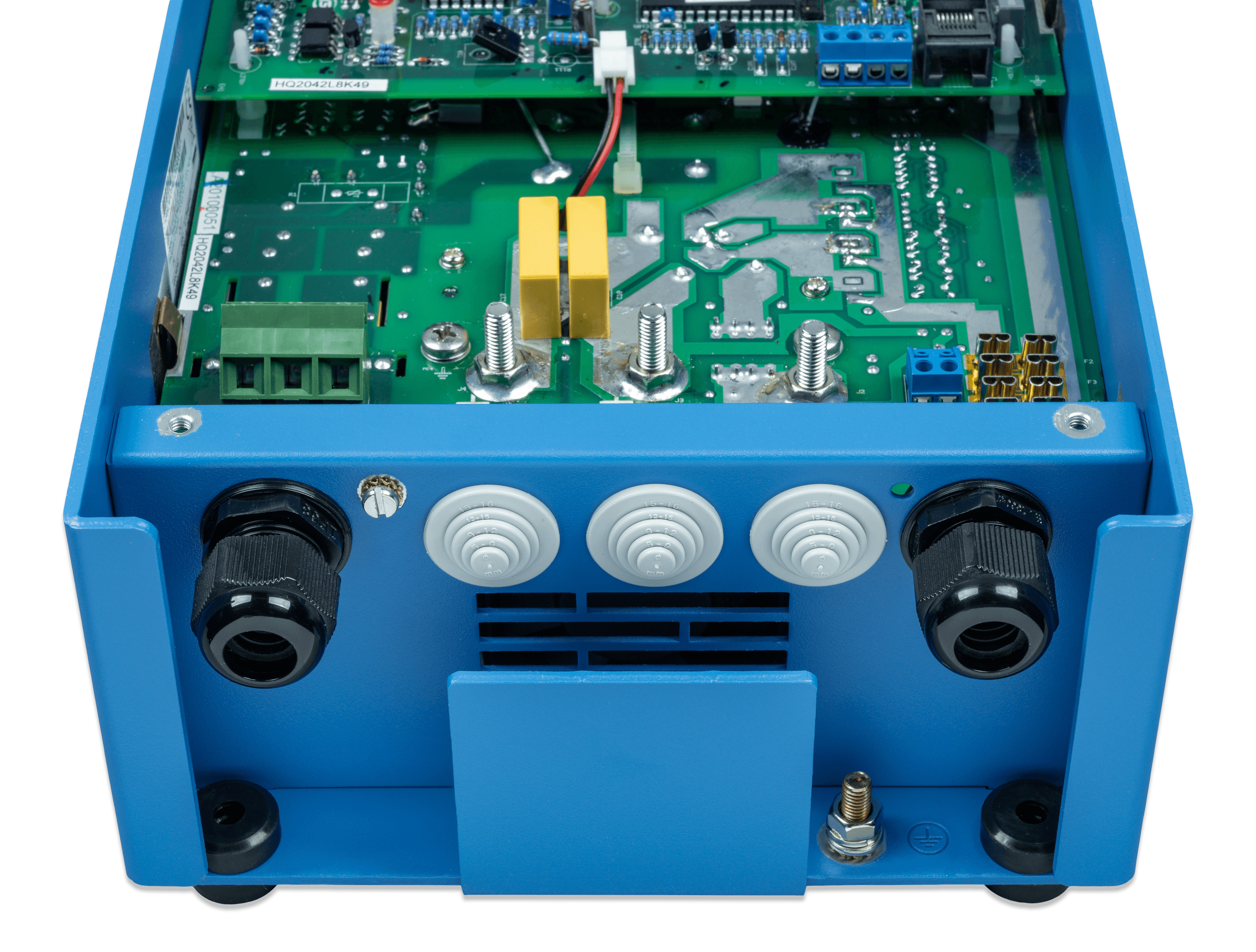 Charger 24/16 (2+1) 120-240V (conn open)  thumbnail