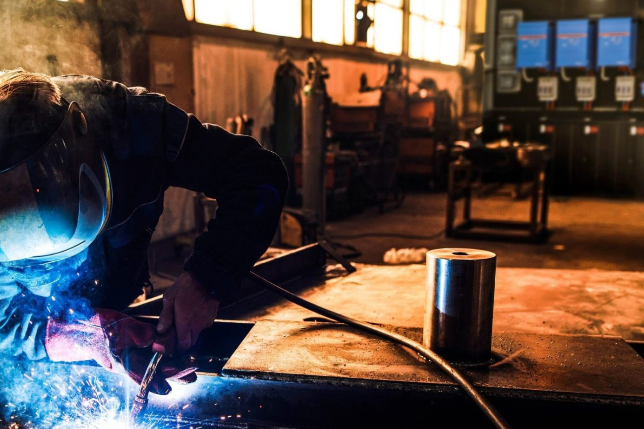 Victron ESS for commercial applications